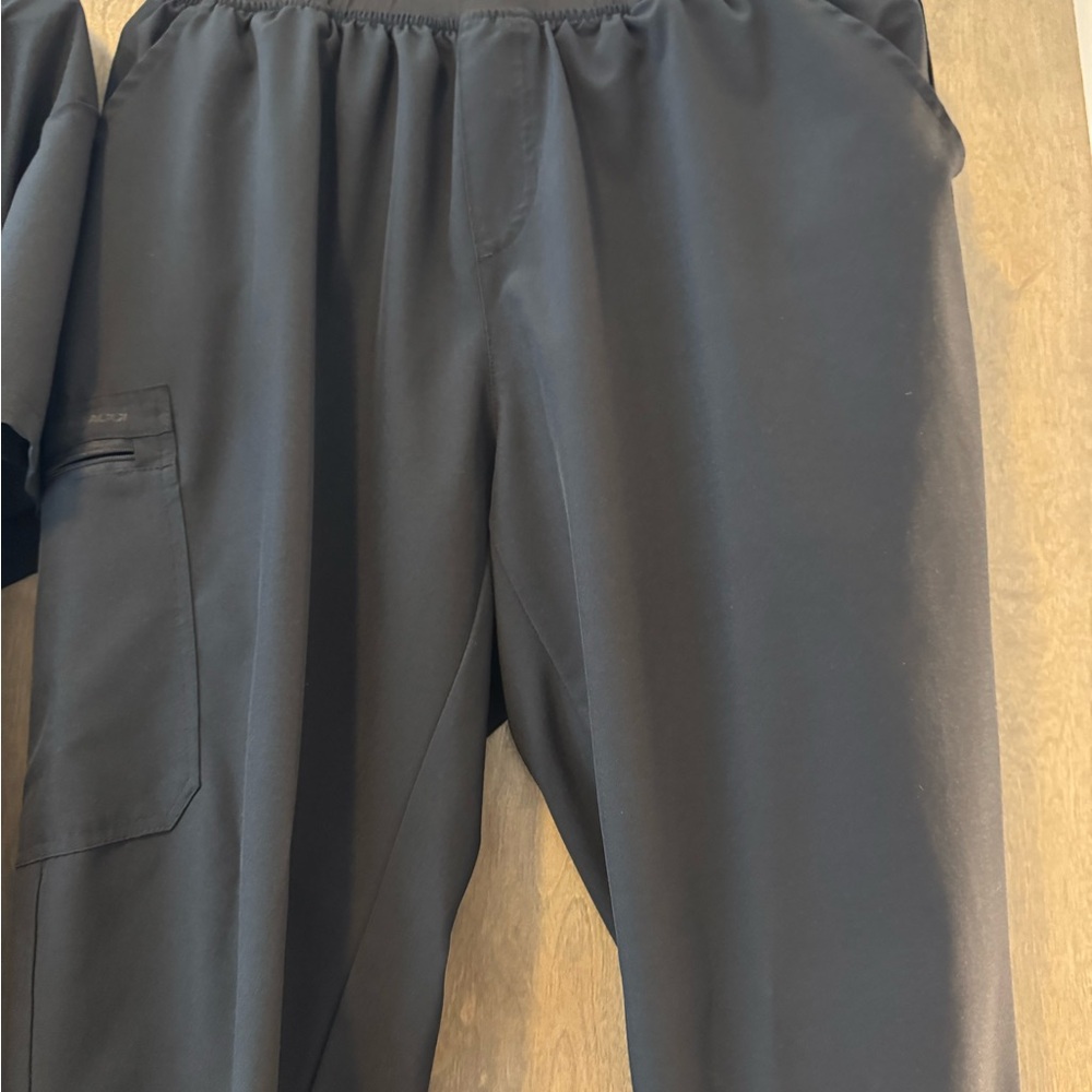 Black Relaxed Fit Sweatpants with Elastic Waistband